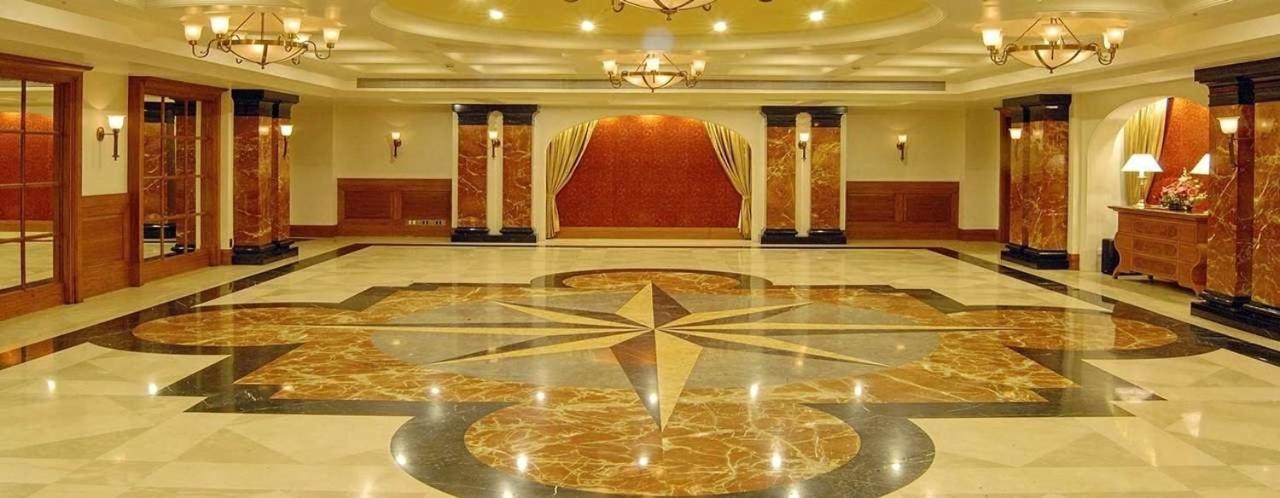 The Imperial Palace Rajkot Eksteriør billede