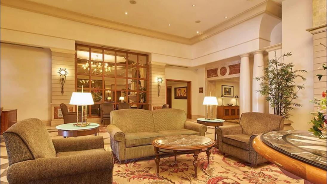 The Imperial Palace Rajkot Eksteriør billede