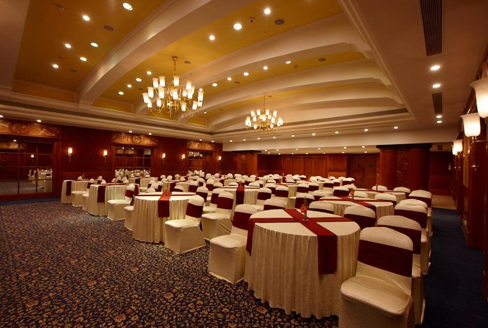 The Imperial Palace Rajkot Eksteriør billede